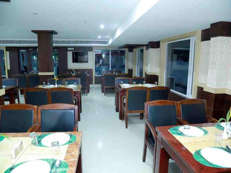 Thachaparambil Residency Hotel Alappuzha Exterior foto